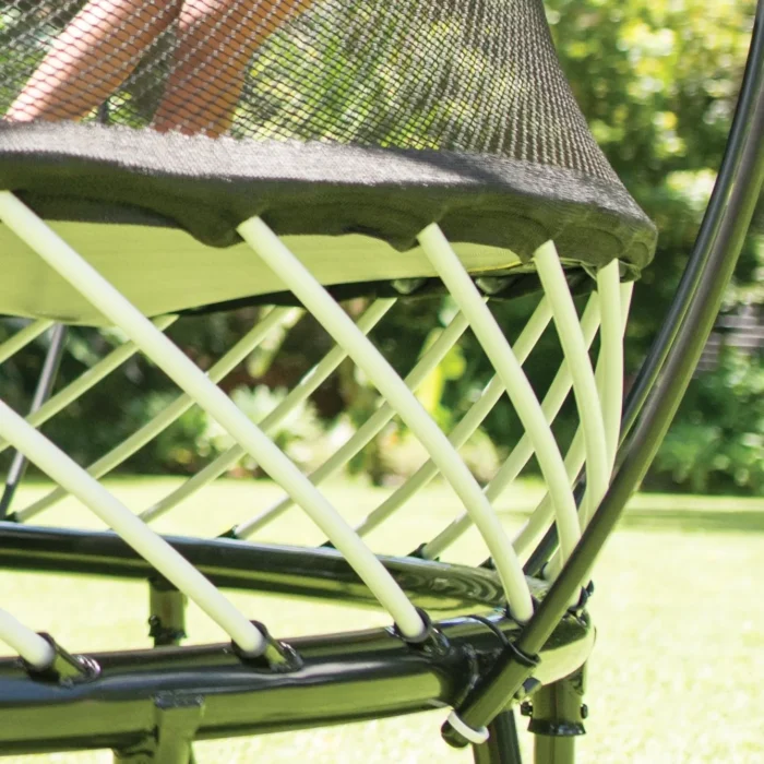 MadFun 11ft x 8ft Springfree Medium Oval Trampoline - Image 5